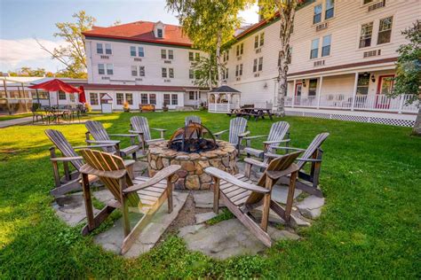 Eastern slope inn resort new hampshire - The Eastern Slope Inn Resort is a hospitality company located in scenic North Conway Village, New Hampshire. We’re an elegant, four-season resort on the National Register of Historic Places ...